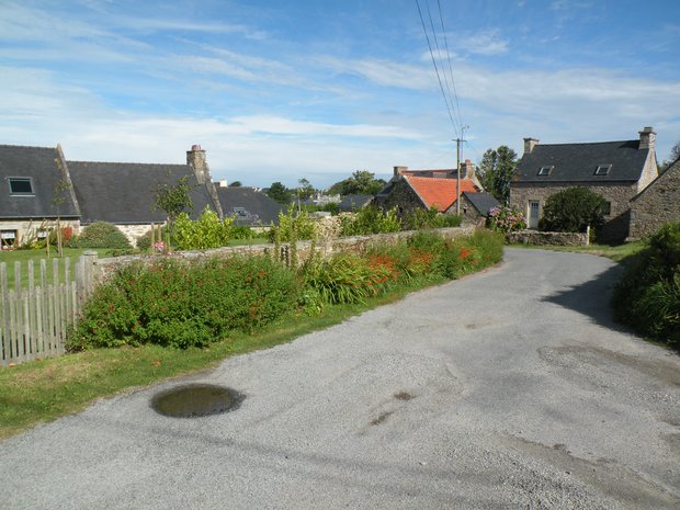  une rue du village